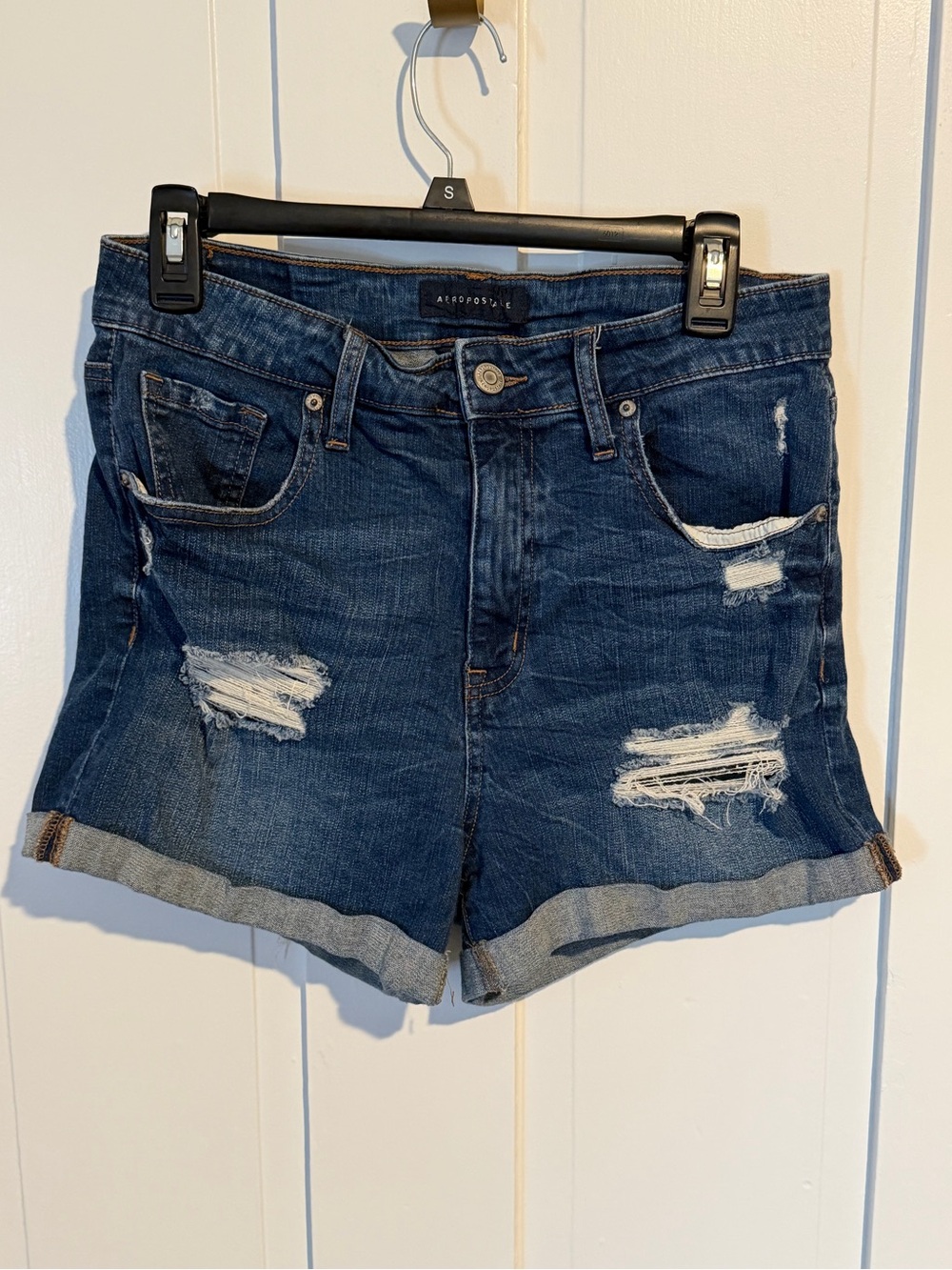 Aeropostale Super High Rise Midi distressed denim shorts